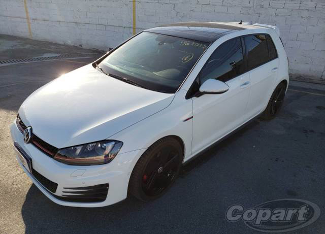 VOLKSWAGEN GOLF 2.0 15/15